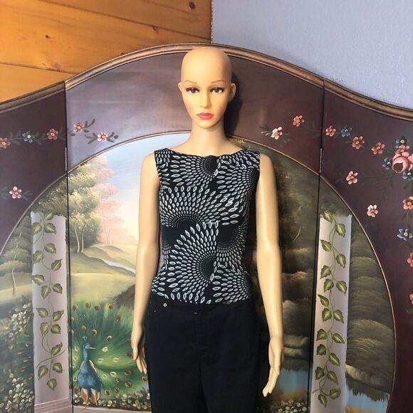 Black & Gray Sleeveless Juniors Blouse Sz XS EUC - Picture 2 of 2